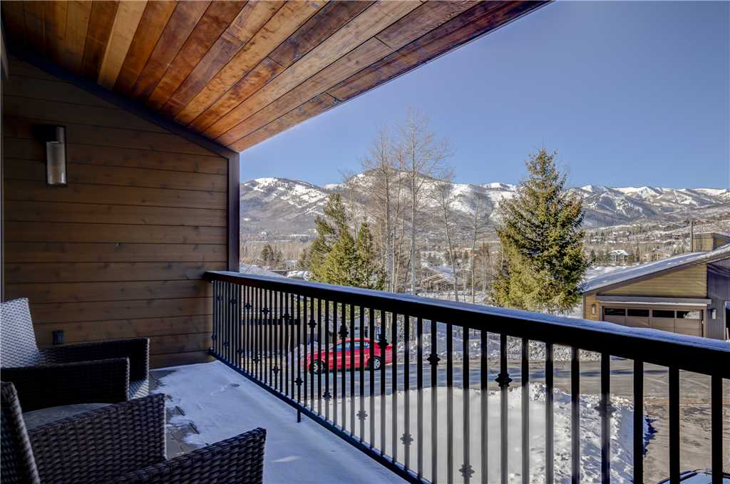 Fairway Village 2570 Grand Vacation Homes