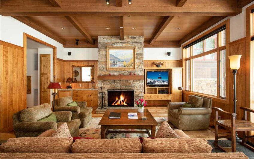 Granite Ridge Ski Lodge, 3217 Washakie Road, Teton Village