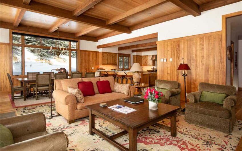 Granite Ridge Ski Lodge, 3217 Washakie Road, Teton Village