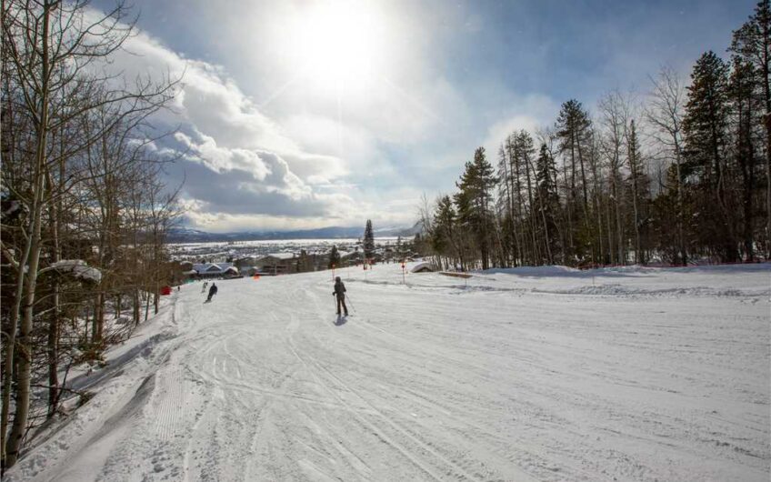 Granite Ridge Ski Lodge, 3217 Washakie Road, Teton Village